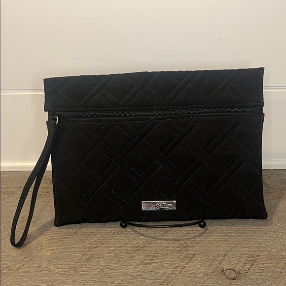 Vera Bradley Handbags - Vera Bradley Slim Wristlet Clutch Quilted NWOT